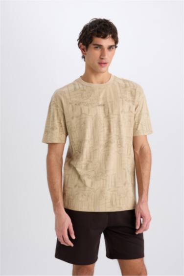 Boxy Fit Crew Neck Printed Short Sleeve T-Shirt