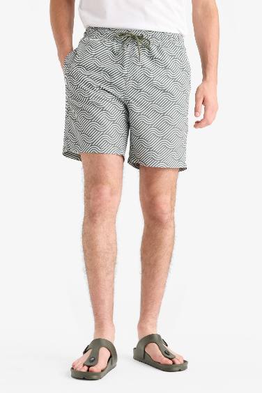 Короткие пляжные шорты с сетчатой подкладкой и рисунком, regular fit, до колена
