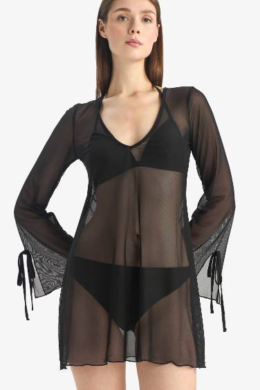 فستان بحر تول قصة عادية من Fall in Love