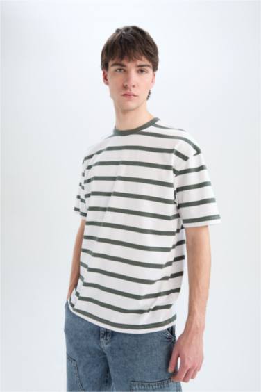 Boxy Fit с круглым вырезом, полосатая, с коротким рукавом футболка