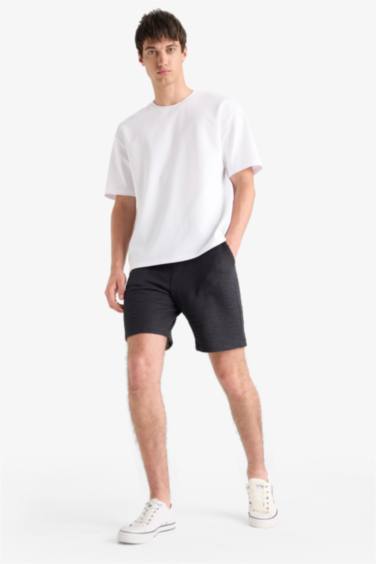Relax Fit Tied Waist Bermuda Shorts