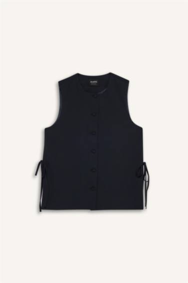 جيلي بياقة V