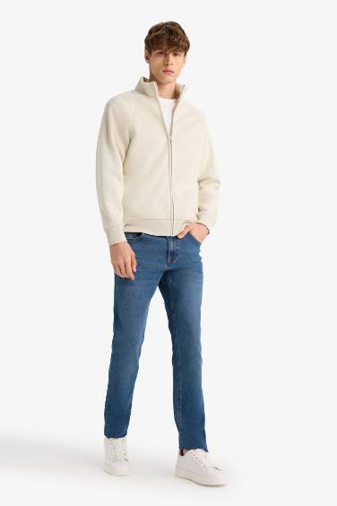 Boxy Fit Dik Yaka Baskılı İçi Yumuşak Tüylü Cepli Fermuarlı Sweatshirt