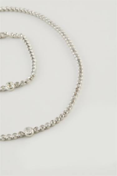 سيت اسورة وقلادة فضي