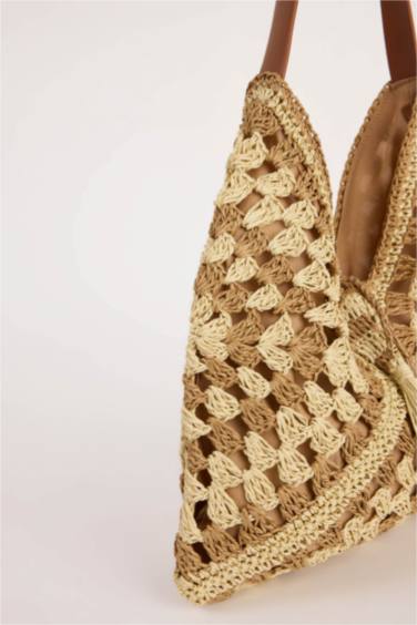 Woman Straw Shoulder Bag