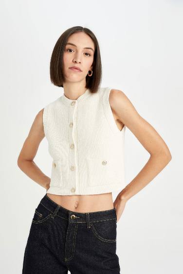 Regular Fit Crop  Düğme Kapamalı  Klasik Yelek