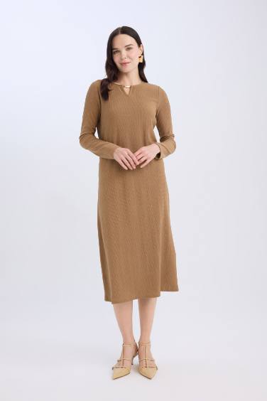 Crew Neck Basic Crepe Long Sleeve Maxi Dress