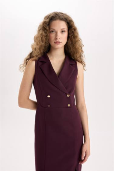 Straight Fit Kruvaze Yaka Düğmeli Yırtmaçlı Kolsuz Midi Elbise