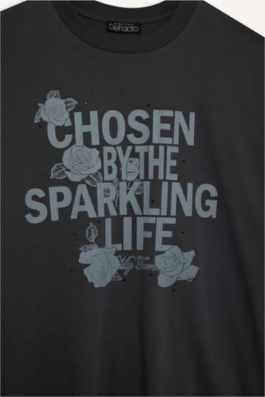 تيشيرت نص كم بطبعة شعار اوفر سايز برقبة مستديرة