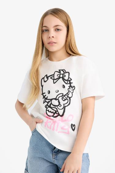 Girl Hello Kitty Relax Fit Short Sleeve T-Shirt