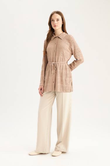 تونيك قميص منسوج قصة عادية برباط قابل للتعديل