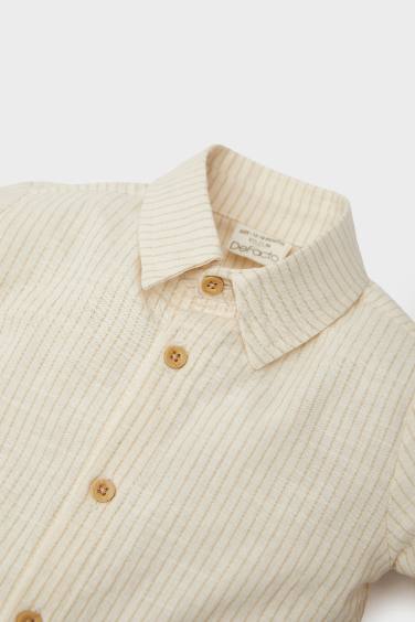 طقم من قميص أولاد مخطط بأكمام طويلة و سروال