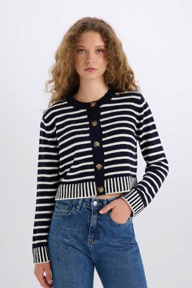 Regular Fit Striped Crew Neck Striped Knit Cardigan