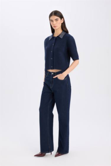 سترة سامبل قصة عادية برقبة بولو و أزرار