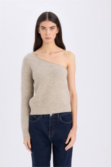 بلوز تريكو سادة قصة عادية بكتف واحد