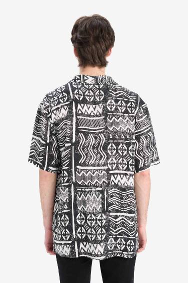 Regular Fit Apache Neck Short Sleeve Shirt