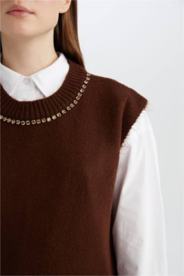 Regular Fit Crew Neck Long Knit Vest