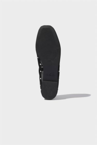 Kadın Tek Bantlı Düz Taban Babet