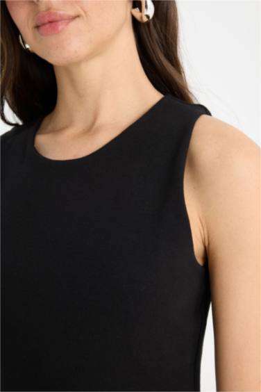 Bodycon Crew Neck Camisole Maxi Dress