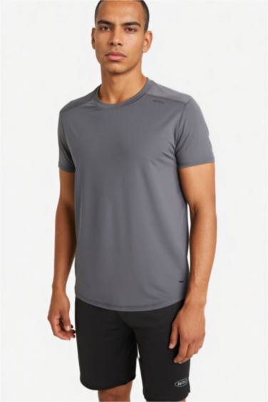 تيشيرت رياضي نص ردن قصة عادية من DeFactoFit