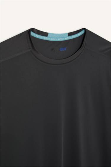 DeFactoFit Standard Fit Sports Short Sleeve T-Shirt