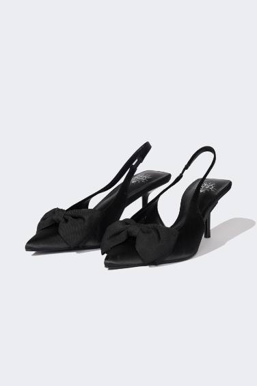 Woman Heeled Sandals