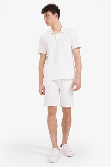 Regular Fit Textured Basic Bermuda Shorts