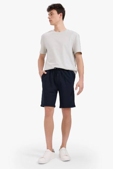 شورت قصة عادية