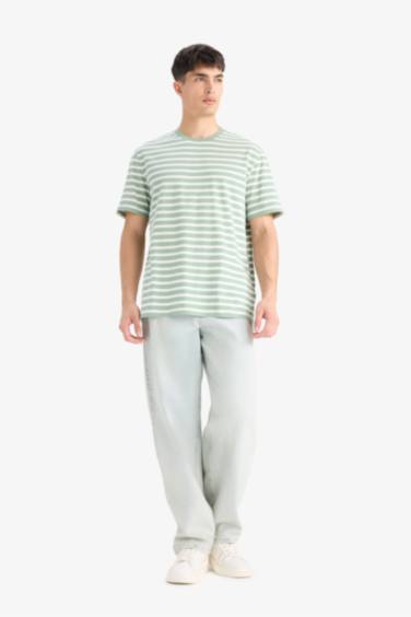 дөңгелек жаға Қысқа жеңді футболка