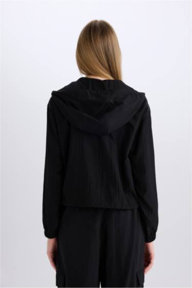 Su Geçirmez Yağmurluk - Görsel 6