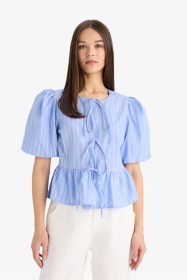 Regular Fit Crew Neck Printed Short Sleeve Blouse