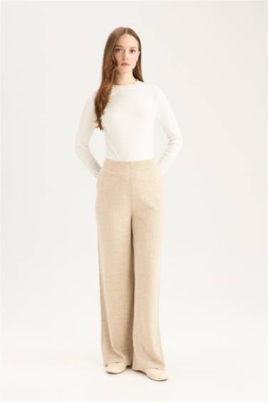 Relax Fit Knit Basic Flexible Waist Wide Leg Pants