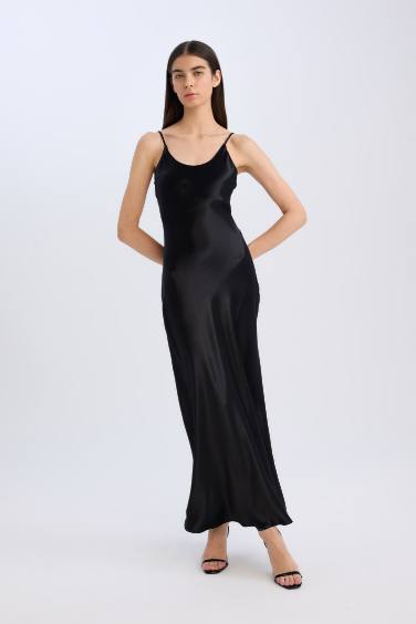 Slim Fit Viscose Strappy Maxi Black Dress