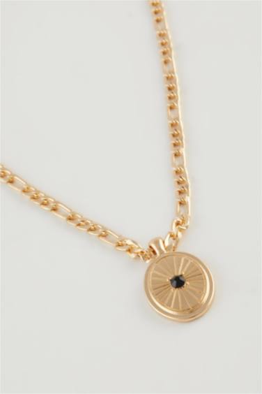 Woman Gold Necklace