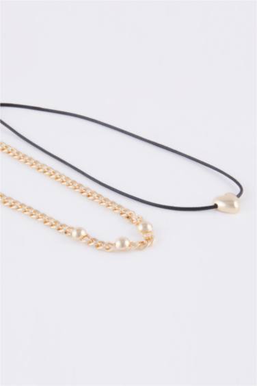 قلادة نسائي ذهبي اسود على شكل قلب