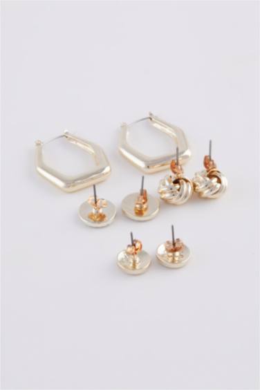 Woman 4 Piece Earrings