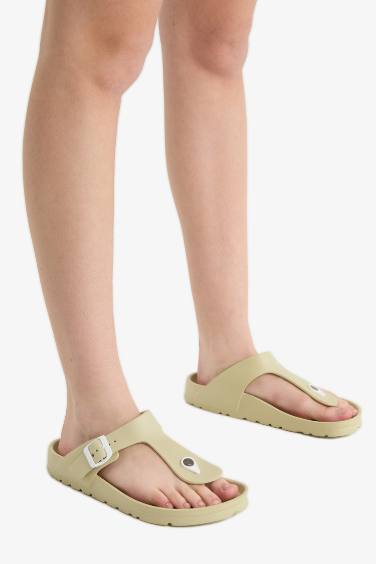 شبشب نسائي إيفا بكعب مسطح