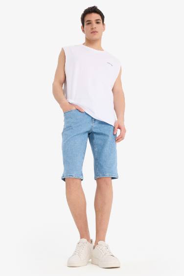 Boxy Fit Printed Crew Neck Sleeveless Tank Top