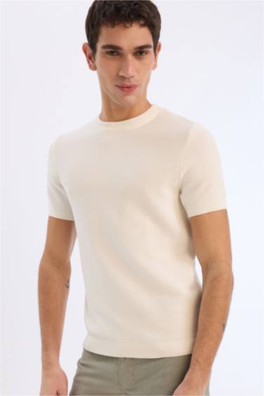 Standard Fit Crew Neck Knitwear T-Shirt