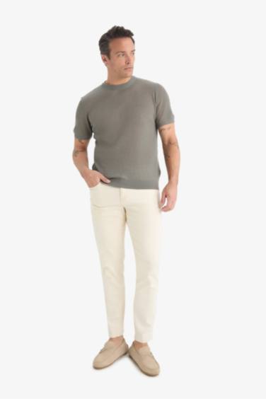 Standard Fit Crew Neck Knitwear T-Shirt