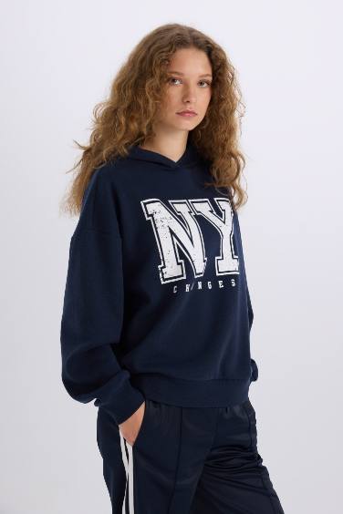 Loose Fit Printed Long Sleeve Sweatshirt