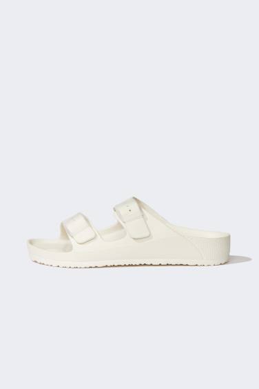 شبشب حريمي إيفا بكعب مسطح بشريط مزدوج