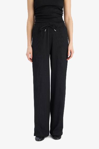 Pantalon froissé droit à taille élastique avec cordon de serrage et poches