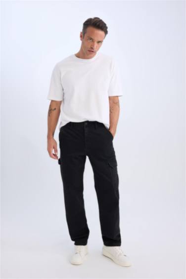 %100 Pamuk Relax Fit Rahat Kalıp Normal Bel Geniş Paça Kargo Cepli Siyah Jean Pantolon