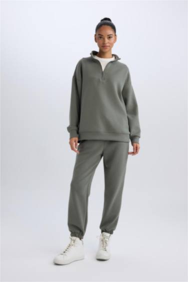 Standard Fit With Pockets Trousers