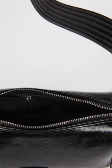 جنطة كتف نسائي منسوج