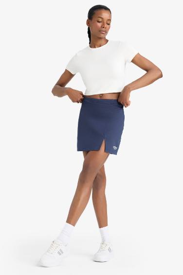 تنورة قماش رقيق قصة عادية