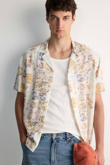 New Regular Fit Apache Neck Short Sleeve Shirt