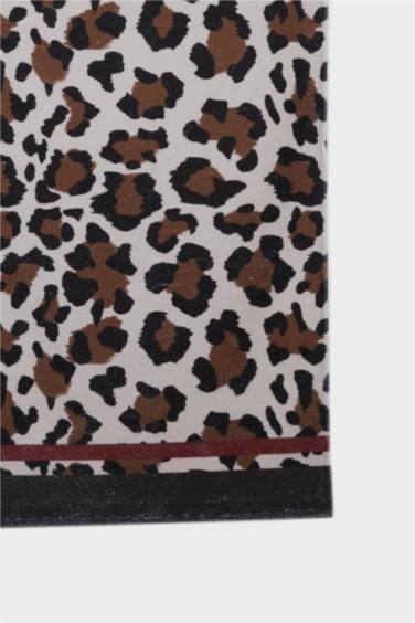 Kadın Leopar Desenli Pamuklu Plaj Havlusu - Görsel 2