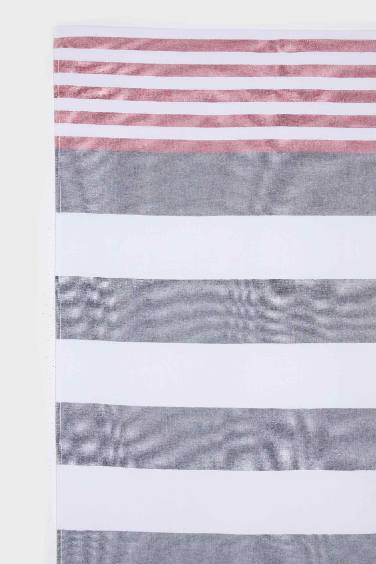 Kadın Desenli Pamuklu Plaj Havlusu